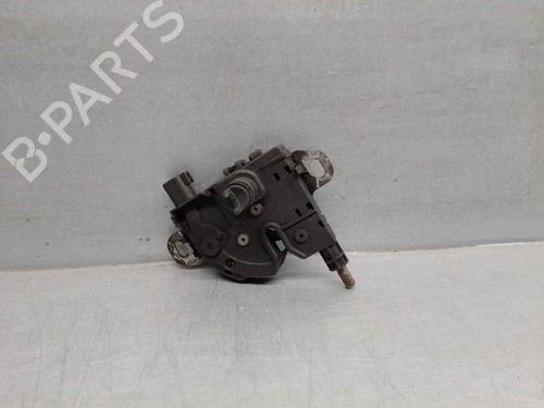 Used Hood lock FORD FOCUS II (DA_, HCP, DP) 1.6 TDCi (109 hp) 18250465