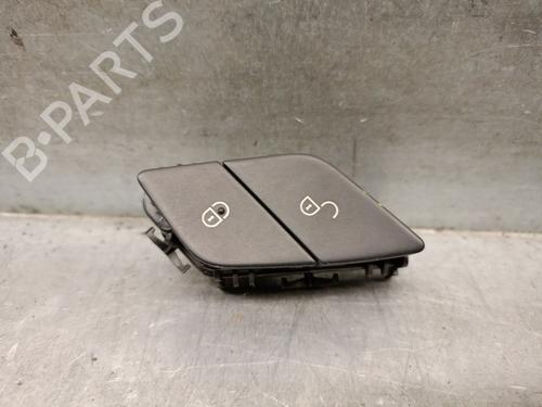 switch-mercedes-benz-glc-x253-2015-2016-2017-2018-2019-2020-2021-2022-36306660 main image