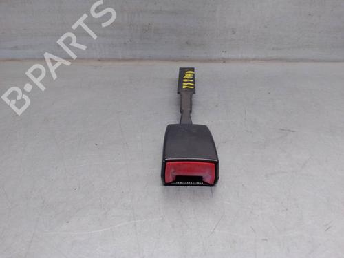 Used Seat buckle VW CADDY III Box Body/MPV (2KA, 2KH, 2CA, 2CH) 1.9 TDI (105 hp) 17972728