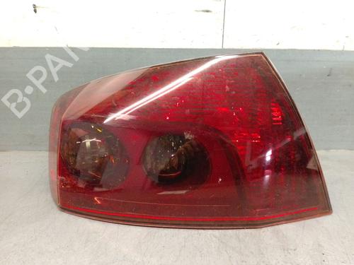 Used Left taillight PEUGEOT 407 (6D_) 2.0 HDi 135 (6DRHRH, 6DRHRE, 6DRHRG, 6DRHRJ) (136 hp) 30339901