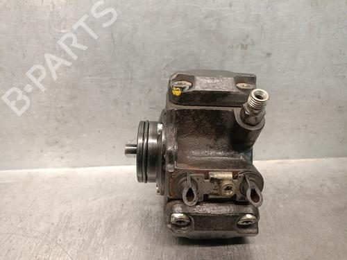 Used Injection pump OPEL COMBO Tour 1.3 CDTI 16V (69 hp) 31042514