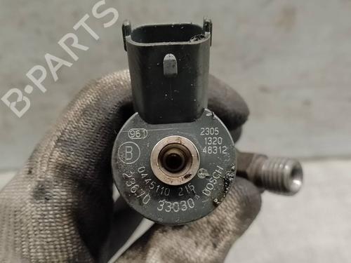 Injector TOYOTA YARIS (_P1_) 1.4 D-4D (NLP10_, NLP10R) | BP21577732M100 