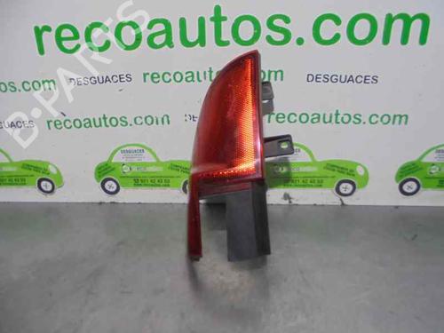 Used Left taillight MERCEDES-BENZ VITO / MIXTO Van (W639) [2003-2025]  4872636