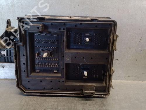 Fuse box OPEL CORSA E (X15) 1.3 CDTI (08, 68) | BP30105995E1
