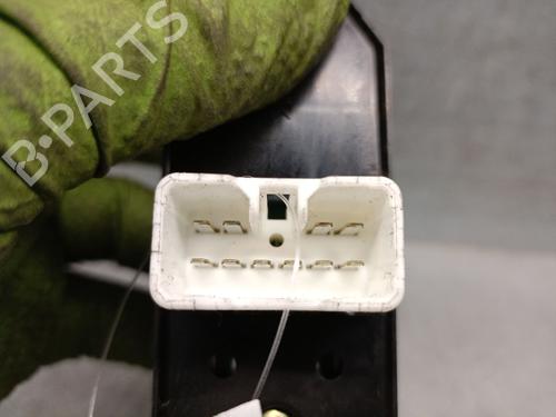 Right front window switch KIA SPORTAGE II (JE_, KM_) 2.0 i 16V | BP32435460I26 