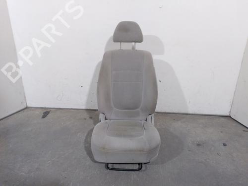 Sæde venstre fortil KIA CERATO I Saloon (LD) 2.0 CRDi (112 hp) 29921336