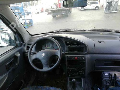 Headlight switch PEUGEOT PARTNER Box Body/MPV (5_, G_) 1.9 D | BP20257107I24 