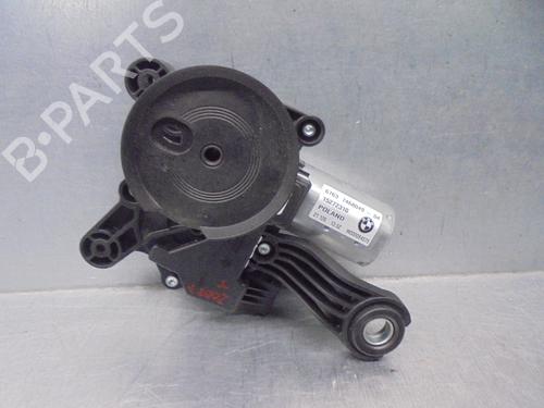 Used Rear wiper motor BMW 3 Touring (G21, G81) 320 i (184 hp) 17438791
