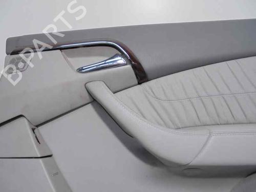 Bageste højre beklædning MERCEDES-BENZ S-CLASS (W220) S 320 CDI (220.025, 220.125) | BP2335123C61 