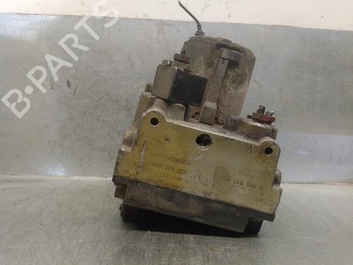 Used ABS pump MERCEDES-BENZ E-CLASS (W210) E 320 (210.055) (220 hp) 13374445
