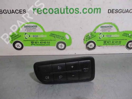 Used Headlight switch PEUGEOT BIPPER (AA_) 1.4 HDi (68 hp) 20250027