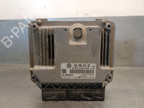 engine-control-unit-ecu-skoda-superb-ii-3t4-2008-2009-2010-2011-2012-2013-2014-2015-36996176 main image