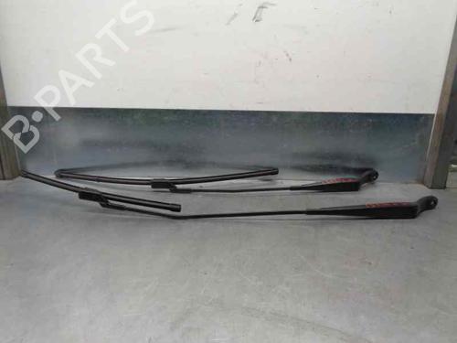 Used Front windshield wiper arm CITROËN BERLINGO Box Body/MPV (B9) 1.6 HDi / BlueHDi 75 (75 hp) 7568314