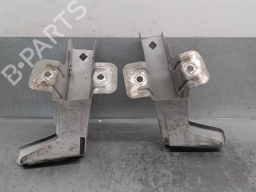 Used Front bumper reinforcement OPEL VIVARO A Van (X83) 2.0 CDTI (F7) (114 hp) 17483856