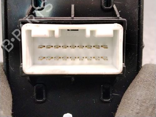 Left front window switch KIA SPORTAGE IV (QL, QLE) 1.6 GDI | BP36801061I27 - Image 3