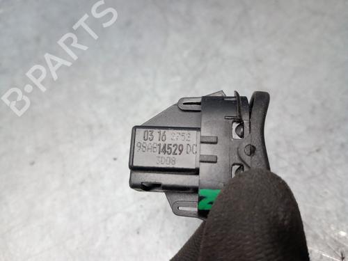 Right front window switch FORD FOCUS I (DAW, DBW)  | BP28318968I26 