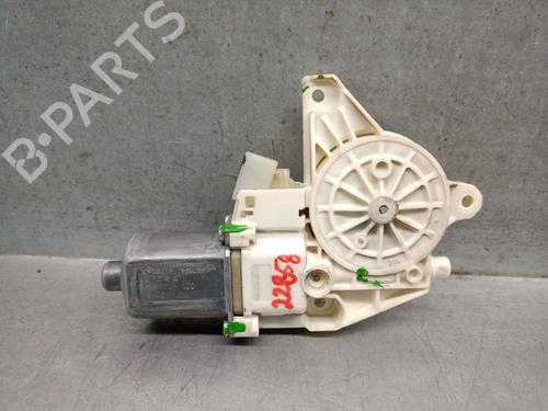 Used Left front window motor Left front window motor MERCEDES-BENZ VITO Van (W447) 111 CDI (447.601, 447.603, 447.605) (114 hp) 26556382 26556382