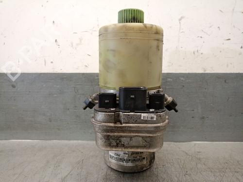 Used Steering pump SEAT IBIZA III (6L1) 1.4 TDI (70 hp) 30561261