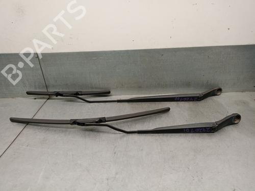 Used Front windshield wiper arm NISSAN NOTE (E11, NE11) 1.5 dCi (86 hp) 31094694