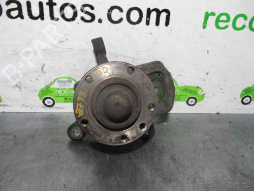 Used Right front steering knuckle MERCEDES-BENZ SPRINTER 3-t Bus (B903) [1995-2012]  2789213
