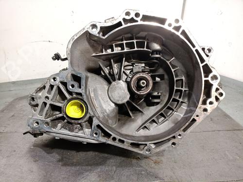 Boîte de vitesses Boîte de vitesses OPEL MERIVA A MPV (X03) 1.7 DTI (E75) (75 hp) 39890613 39890613