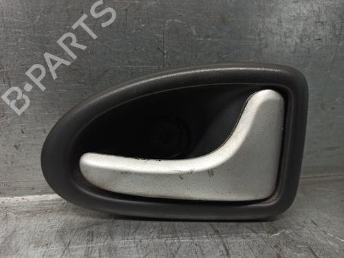 Used Front right interior door handle NISSAN PRIMASTAR Van (X83) [2002-2025]  10676523