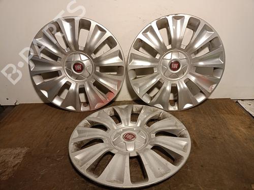 hub-cap-fiat-tipo-estate-356_-357_-2016-34580601 main image