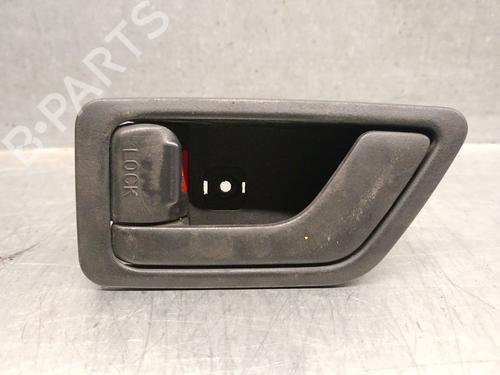 Maneta interior trasera izquierda HYUNDAI GETZ (TB) 1.1 (67 hp) 31083285