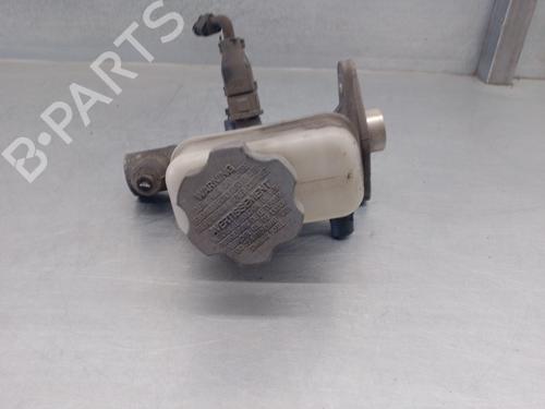 Brake master cylinder HYUNDAI SANTA FÉ I (SM) 2.0 CRDi 4x4 | BP13025562M77 