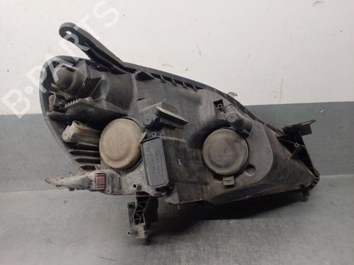 Left headlight OPEL ZAFIRA / ZAFIRA FAMILY B (A05) 1.8 LPG (M75) | BP29135526C28 