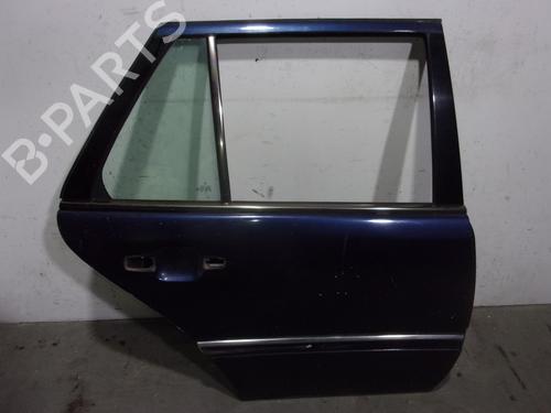 Used Right rear door MERCEDES-BENZ C-CLASS T-Model (S202) C 250 T Turbo-D (202.188) (150 hp) 16360007