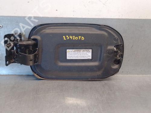 Klapa wlewu paliwa MITSUBISHI OUTLANDER III (GG_W, GF_W, ZJ, ZL, ZK) Plug-in Hybrid (GG2W) | BP28952184C131