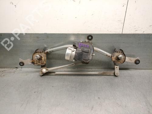 Used Front wiper motor MAZDA 3 Hatchback (BP) 2.0 SKYACTIV-G M Hybrid (122 hp) 28545313