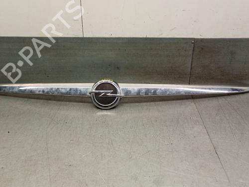 Used Tailgate handle OPEL INSIGNIA A (G09) 2.0 CDTI (68) (131 hp) 27487030