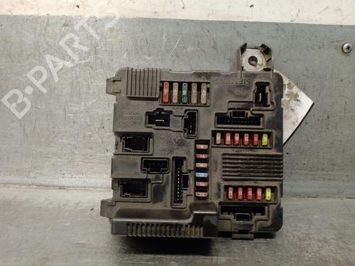 Used Fuse box Fuse box RENAULT MEGANE II (BM0/1_, CM0/1_) 1.6 16V (BM0C, CM0C) (113 hp) 34174262 34174262