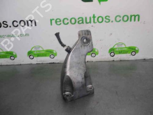 Used Engine mount BMW 5 (E60) 520 d (177 hp) 8762406