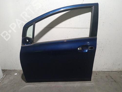 left-front-door-toyota-yaris-_p9_-2005-2006-2007-2008-2009-2010-2011-2012-2013-2014-38958441 main image