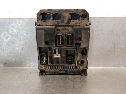 Used Fuse box PEUGEOT 307 (3A/C) [2000-2012]  28035800
