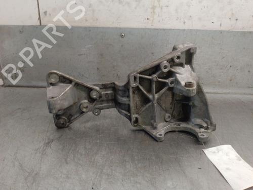 Used Support Support VOLVO XC70 II (136) 2.4 D (175 hp) 40229465 40229465
