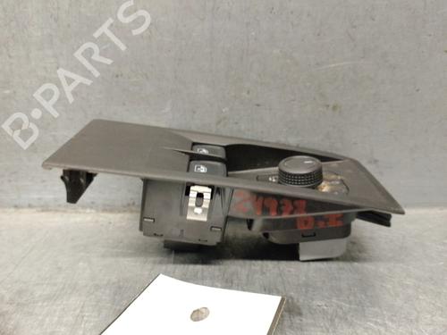 Left front window switch VW CRAFTER Van (SY_, SX_) 2.0 TDI FWD (SYB, SYC, SYD) | BP33294885I27 - Image 3