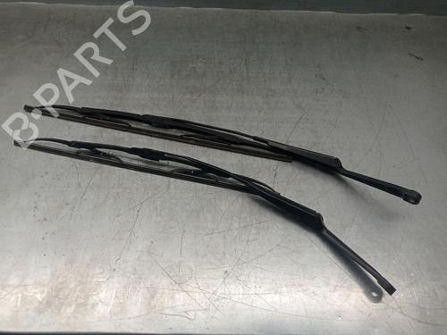 Used Front windshield wiper arm MERCEDES-BENZ SLK (R170) 320 (170.465) (218 hp) 27515287