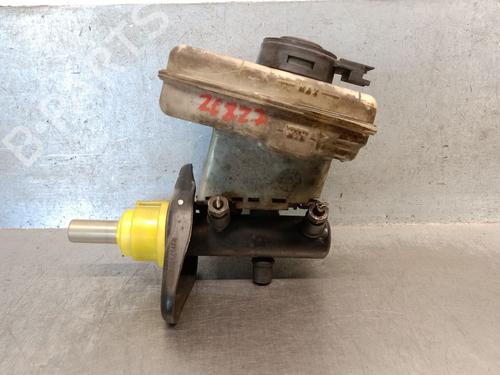 Used Brake master cylinder Brake master cylinder LAND ROVER DISCOVERY II (L318) 2.5 Td5 4x4 (136 hp) 40532189 40532189