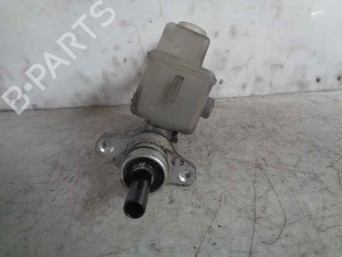 Used Brake master cylinder TOYOTA COROLLA Verso (_E12_) 1.6 VVT-i (ZZE121_, ZZE121R) (110 hp) 7825209