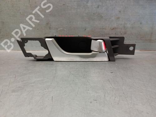 Used Front right interior door handle CHEVROLET CAPTIVA (C100, C140) 2.0 D 4WD (150 hp) 24548659