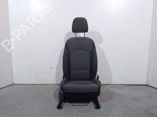 Used Right front seat HYUNDAI i30 Estate (PDE) 1.0 T-GDI hybrid 48V (120 hp) 32860218