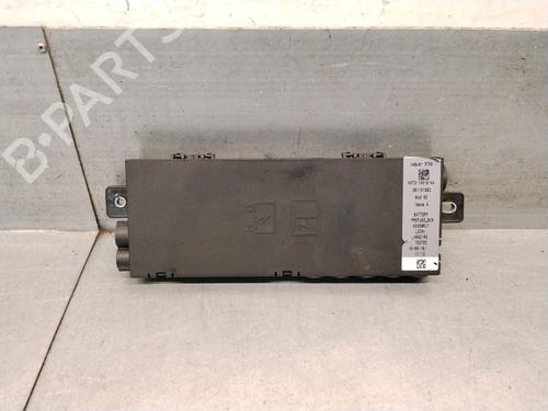 fuse-box-jaguar-xe-x760-2015-38509975 main image