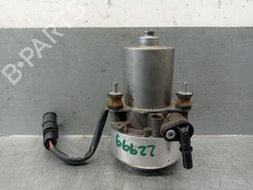 Used Vacuum pump SEAT ARONA (KJ7, KJP) 1.5 TSI (150 hp) 28004079