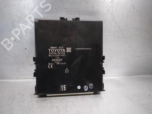 Used Comfort control module TOYOTA YARIS (_P13_) 1.5 Hybrid (NHP130_, NHP130) (101 hp) 15981794