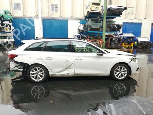 Switch SEAT LEON Sportstourer (KL8, KLD) 1.5 eTSI | BP15888366I30  - Image 11