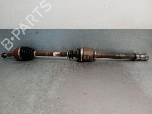 Used Right front driveshaft RENAULT SCÉNIC II (JM0/1_) 1.9 dCi (JM0G, JM12, JM1G, JM2C) (120 hp) 30906797